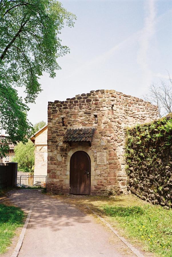 Gaestehaus Am Storchenturm Eisenach Bagian luar foto